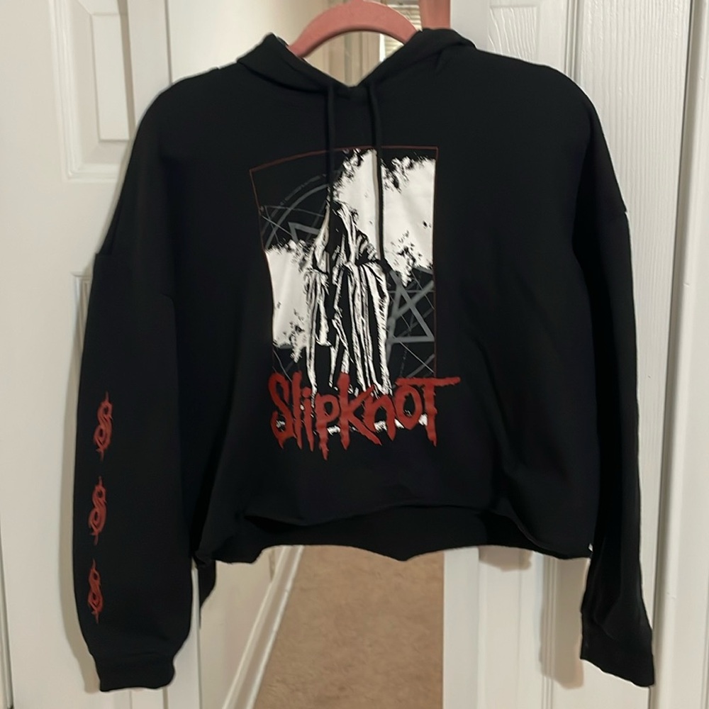 Slipknot Hot Topic Raw Hem Crop Top Hoodie